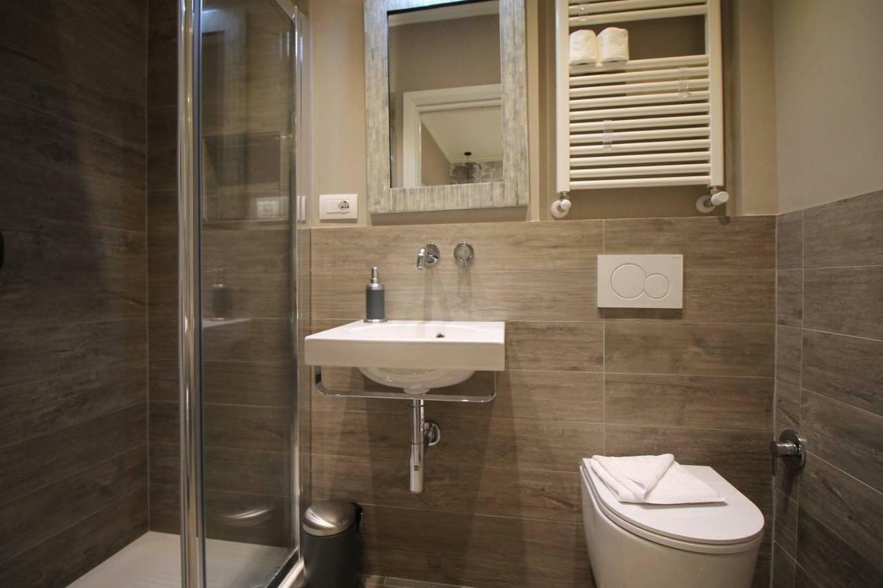 Bell Tower Studio Apartment Флоренция Экстерьер фото